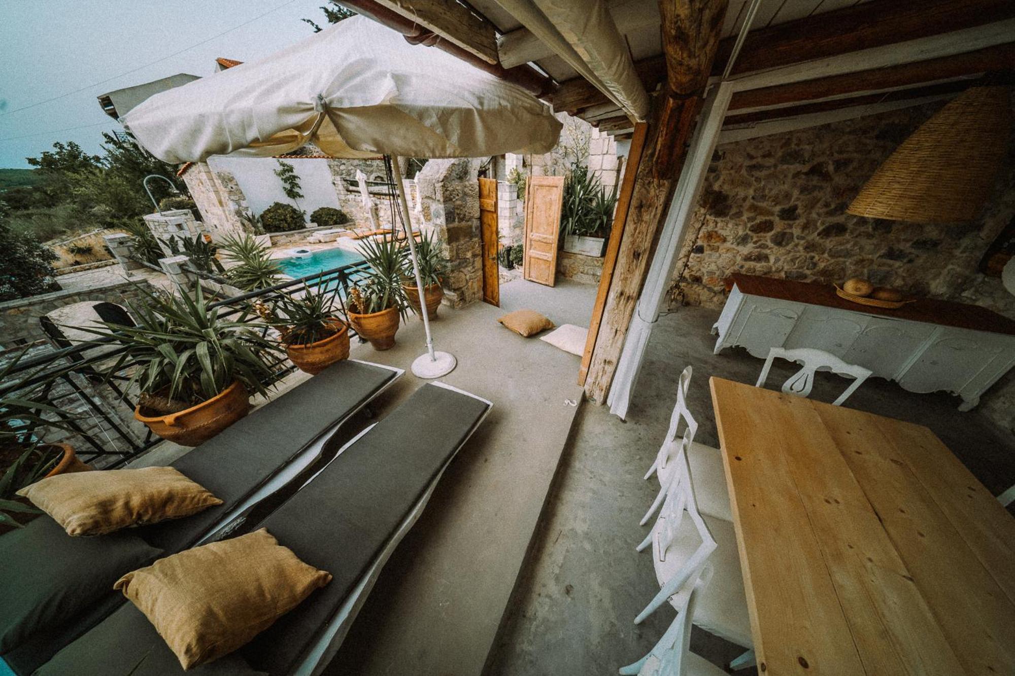 Arménoi Antonia'S Stonebuilt Mansion With A Private Pool 빌라 외부 사진
